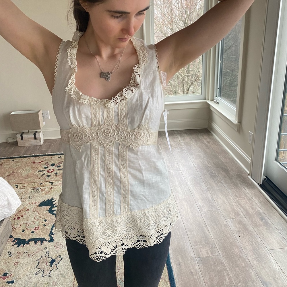 Nanette Lepore linen hanky lanky top lace